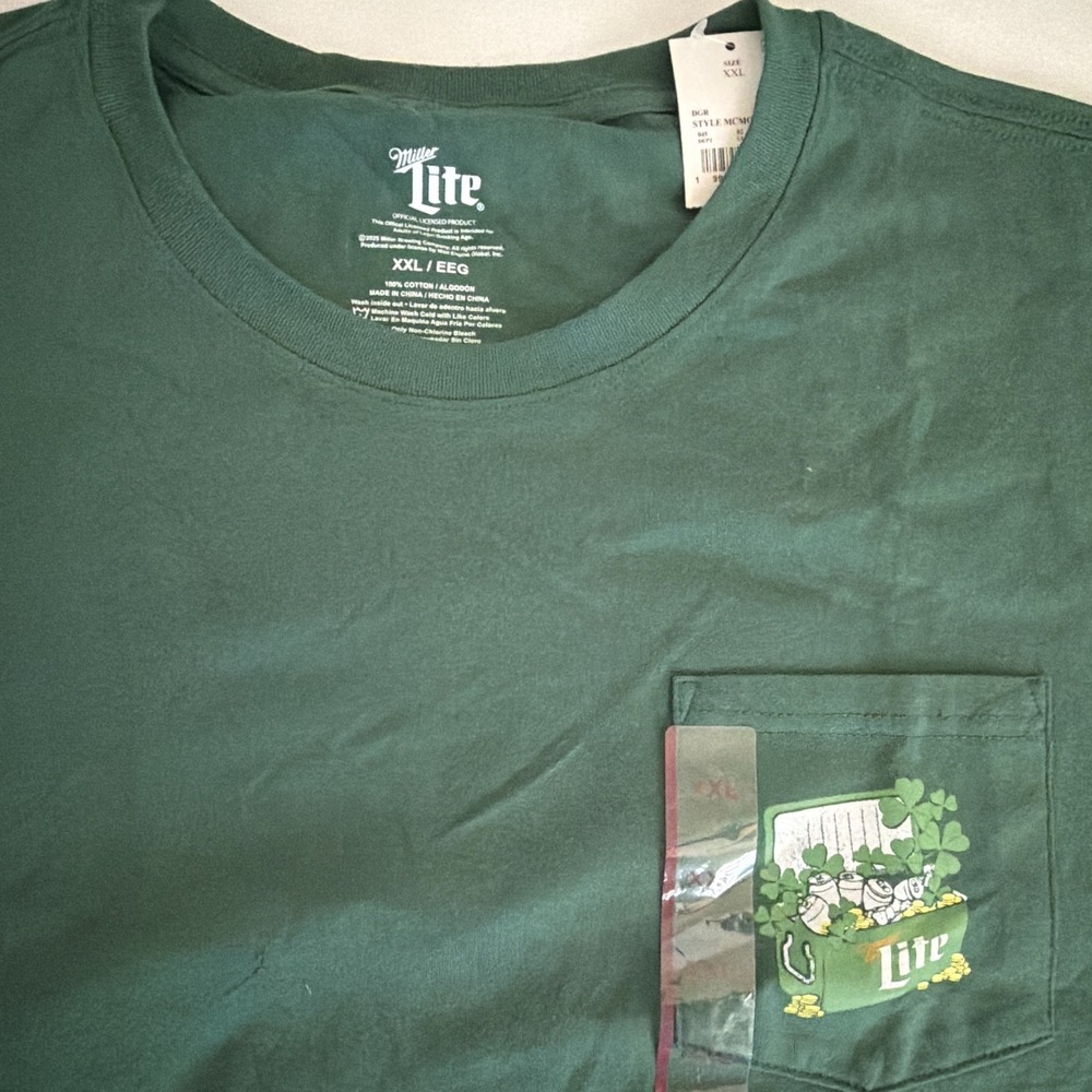 Miller Lite Green St. Patrick's Day Pocket T-Shirt XXL Breweriana Clover - Picture 3 of 5